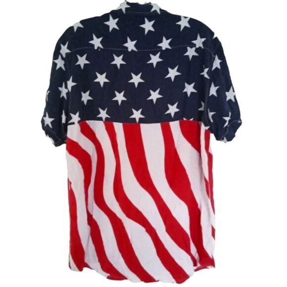 Free Planet Men's Patriotic Stars and Stripes Short Sleeve Button Up Size Large - Picture 3 of 3